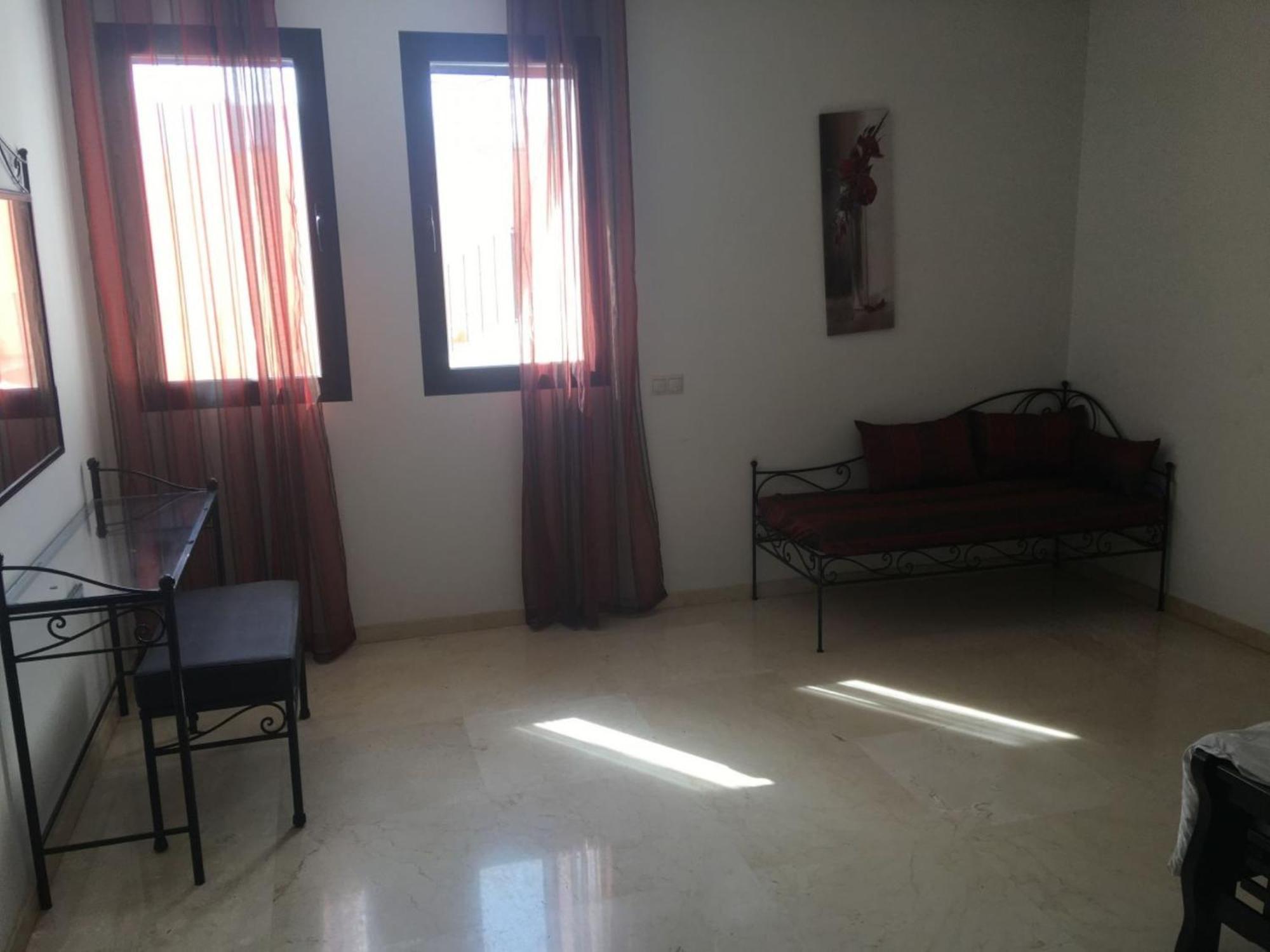 Villa Wonderful With 6 Bedrooms And Pool T62025 *