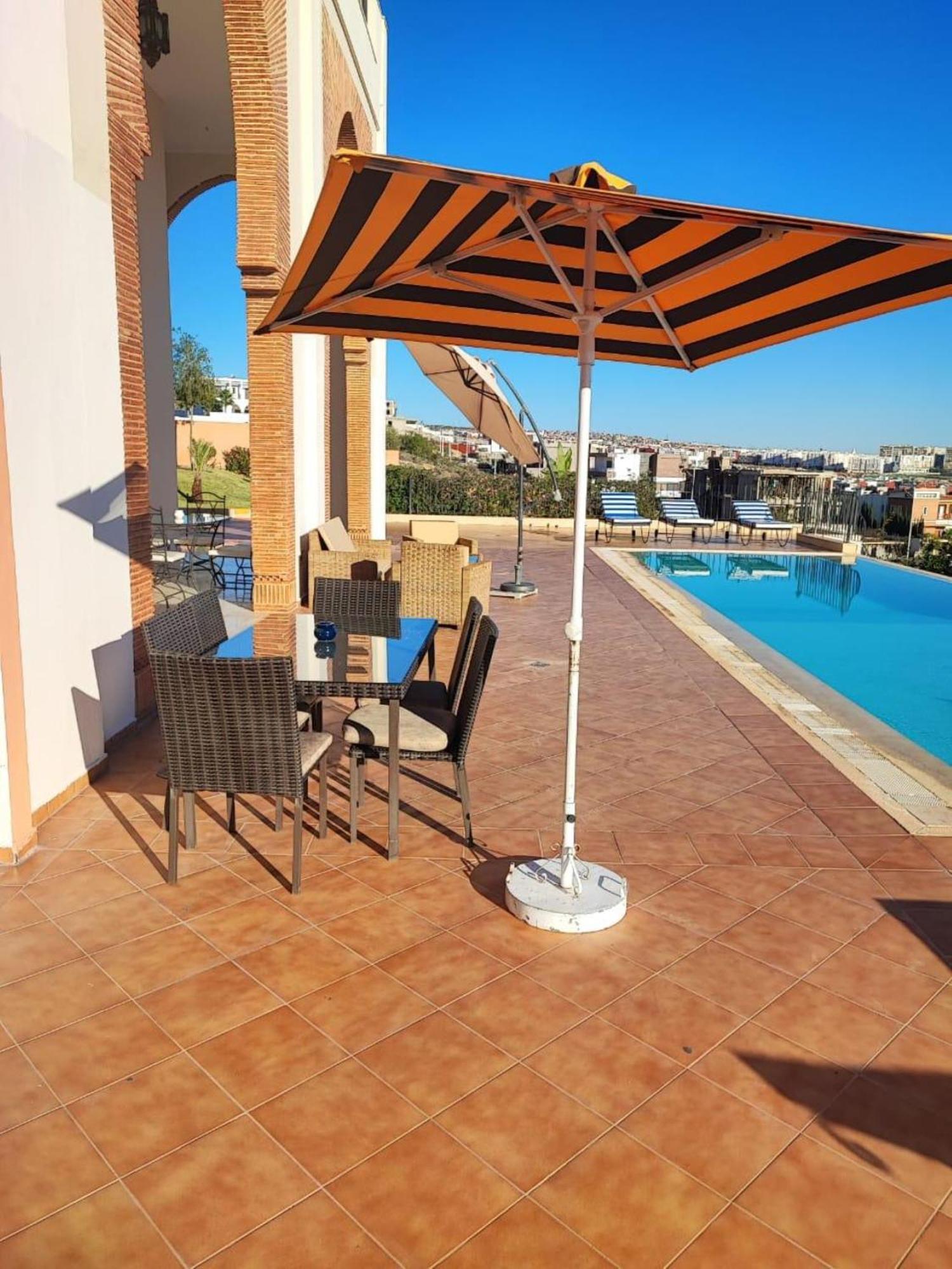 Wonderful With 6 Bedrooms And Pool T62025 *